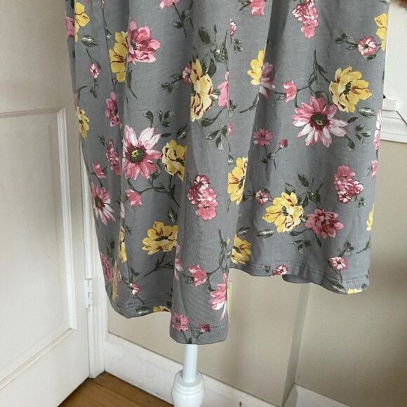 Kingston Grey Floral Mini Dress Short Sleeve SZ L NWT - Picture 4 of 14